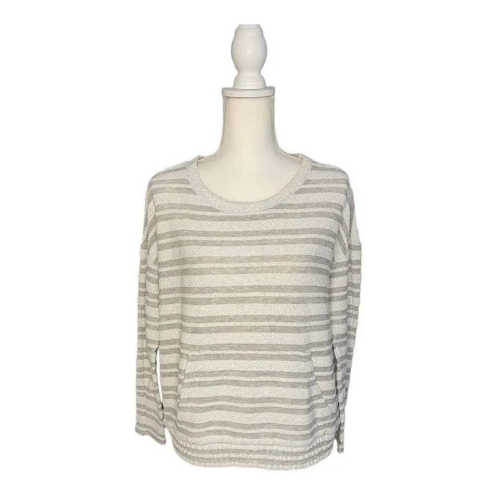 Liz Claiborne Weekend Women's Medium White & Gray Striped Long Sleeve Shirt
